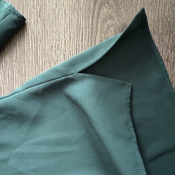 Uniqlo Dark Green Long Sleeve Blouse – Size S - Picture 4 of 6